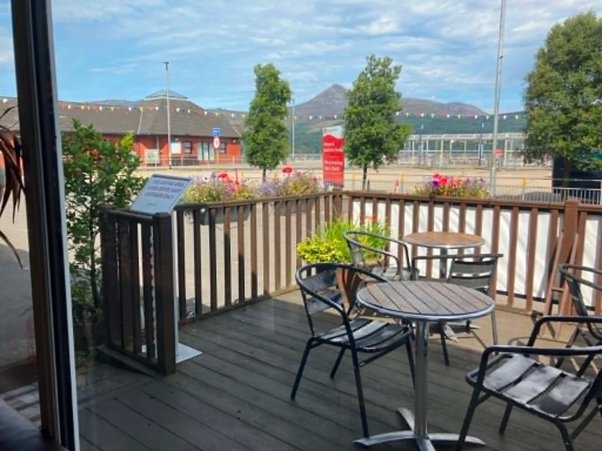The outdoor patio area with views of Goat Fell